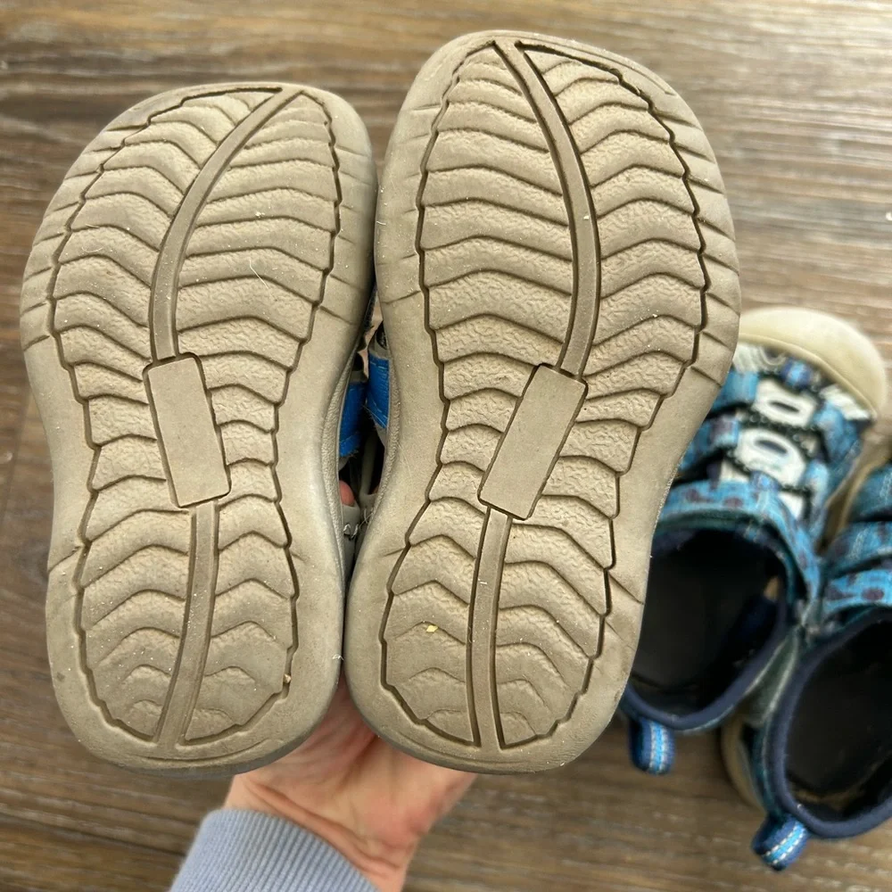 Kids Waterproof Closed-Toe Sandals